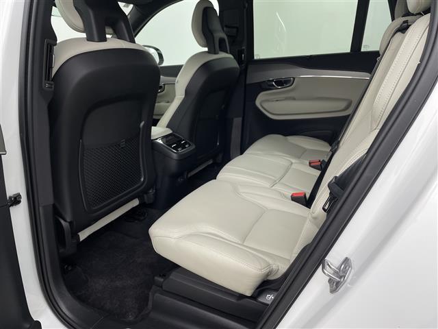 ＸＣ９０ Ｂ６　ＡＷＤ　Ｒデザイン　ハーマンカードンサウンド　純正ナビ　全方位カメラ　ＢＳＭ　自動駐車システム　パワーバックドア　前後ドライブレコーダー　ＥＴＣ　メモリ付きパワーシート　シートヒーター　アダプティブクルーズコントロール（26枚目）
