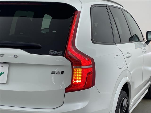 ＸＣ９０ Ｂ６　ＡＷＤ　Ｒデザイン　ハーマンカードンサウンド　純正ナビ　全方位カメラ　ＢＳＭ　自動駐車システム　パワーバックドア　前後ドライブレコーダー　ＥＴＣ　メモリ付きパワーシート　シートヒーター　アダプティブクルーズコントロール（32枚目）