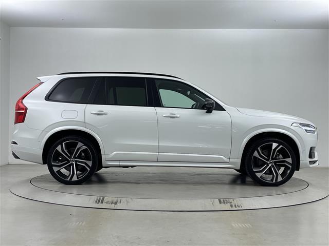 ＸＣ９０ Ｂ６　ＡＷＤ　Ｒデザイン　ハーマンカードンサウンド　純正ナビ　全方位カメラ　ＢＳＭ　自動駐車システム　パワーバックドア　前後ドライブレコーダー　ＥＴＣ　メモリ付きパワーシート　シートヒーター　アダプティブクルーズコントロール（35枚目）