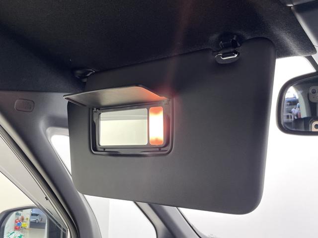 ステップワゴン ｅ：ＨＥＶスパーダ　プレミアムライン　後席モニター　純正ナビ　全方位カメラ　クルーズコントロール　ビルトインＥＴＣ　ＢＳＭ　電動リアゲート　両側パワースライドドア　オットマン　シートヒーター　アダプティブクルーズコントロール　パドルシフト（25枚目）