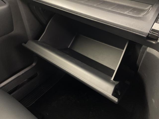 ステップワゴン ｅ：ＨＥＶスパーダ　プレミアムライン　後席モニター　純正ナビ　全方位カメラ　クルーズコントロール　ビルトインＥＴＣ　ＢＳＭ　電動リアゲート　両側パワースライドドア　オットマン　シートヒーター　アダプティブクルーズコントロール　パドルシフト（27枚目）