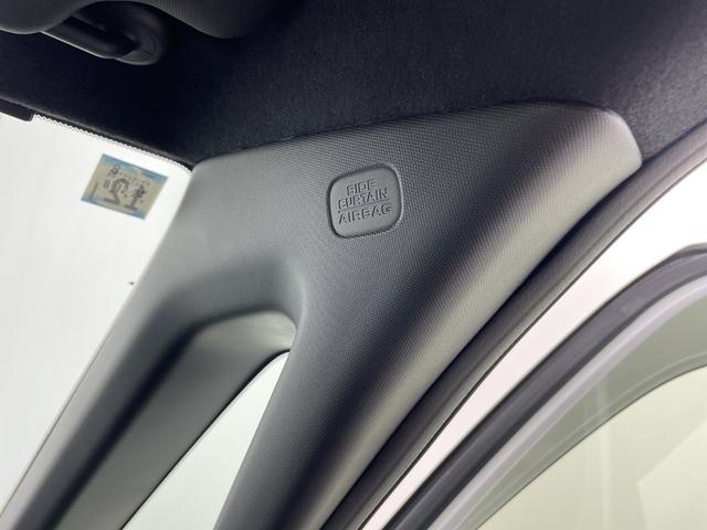 ステップワゴン ｅ：ＨＥＶスパーダ　プレミアムライン　後席モニター　純正ナビ　全方位カメラ　クルーズコントロール　ビルトインＥＴＣ　ＢＳＭ　電動リアゲート　両側パワースライドドア　オットマン　シートヒーター　アダプティブクルーズコントロール　パドルシフト（39枚目）