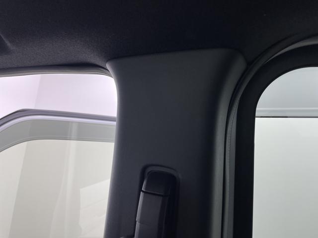 ステップワゴン ｅ：ＨＥＶスパーダ　プレミアムライン　後席モニター　純正ナビ　全方位カメラ　クルーズコントロール　ビルトインＥＴＣ　ＢＳＭ　電動リアゲート　両側パワースライドドア　オットマン　シートヒーター　アダプティブクルーズコントロール　パドルシフト（40枚目）