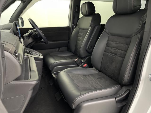 ステップワゴン ｅ：ＨＥＶスパーダ　プレミアムライン　後席モニター　純正ナビ　全方位カメラ　クルーズコントロール　ビルトインＥＴＣ　ＢＳＭ　電動リアゲート　両側パワースライドドア　オットマン　シートヒーター　アダプティブクルーズコントロール　パドルシフト（44枚目）