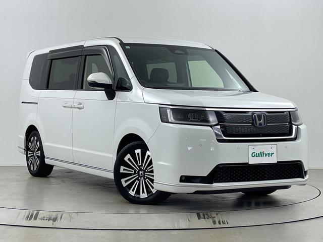 ステップワゴン ｅ：ＨＥＶスパーダ　プレミアムライン　後席モニター　純正ナビ　全方位カメラ　クルーズコントロール　ビルトインＥＴＣ　ＢＳＭ　電動リアゲート　両側パワースライドドア　オットマン　シートヒーター　アダプティブクルーズコントロール　パドルシフト（66枚目）