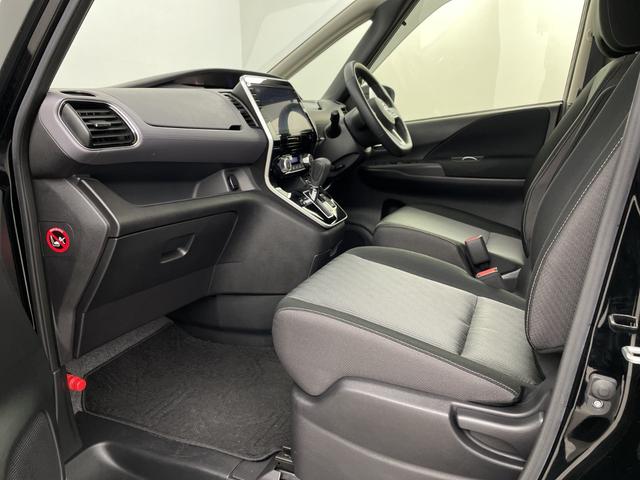 セレナ ハイウェイスターV 純正後席モニター 純正ナビ 全方位カメラ プロパイロット BSM ビルトインETC ドライブレコーダー シートヒーター ステアリングヒーター 両側パワースライドドア デジタルインナーミラー フォグ(43枚目)