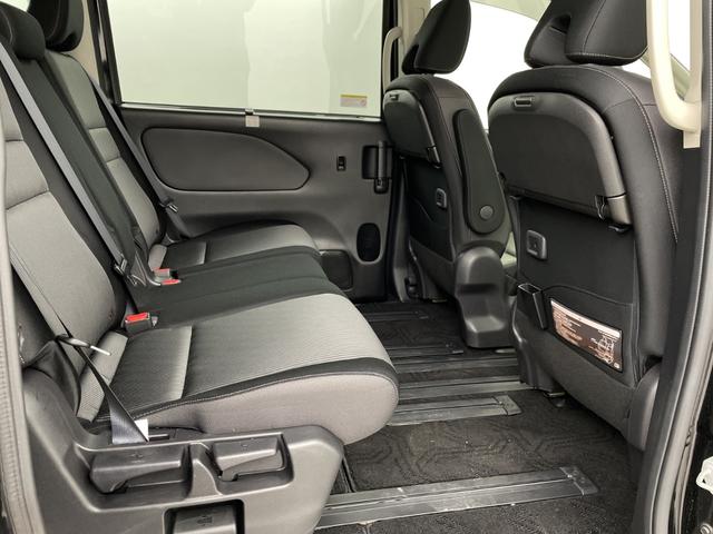 セレナ ハイウェイスターV 純正後席モニター 純正ナビ 全方位カメラ プロパイロット BSM ビルトインETC ドライブレコーダー シートヒーター ステアリングヒーター 両側パワースライドドア デジタルインナーミラー フォグ(48枚目)