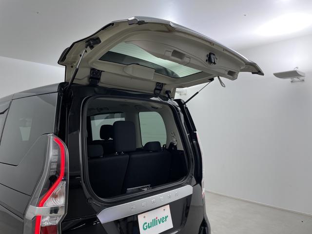 セレナ ハイウェイスターV 純正後席モニター 純正ナビ 全方位カメラ プロパイロット BSM ビルトインETC ドライブレコーダー シートヒーター ステアリングヒーター 両側パワースライドドア デジタルインナーミラー フォグ(55枚目)