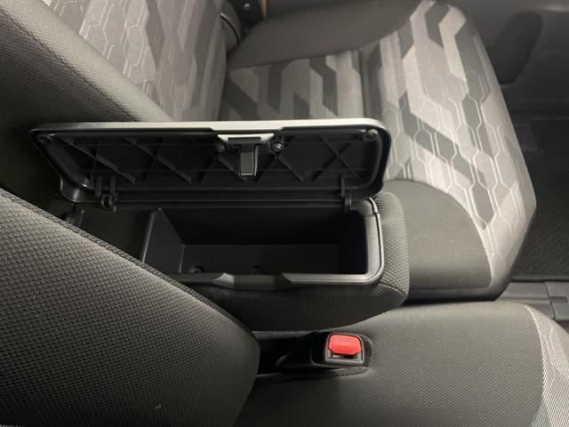 タント ファンクロス　社外ナビ　全方位カメラ　前席シートヒーター　両側パワースライドドア　衝突軽減ブレーキ　コーナーセンサー　電子パーキングシステム　ブレードホールド　ロールサンシェード　フロアマット　純正アルミホイール（27枚目）