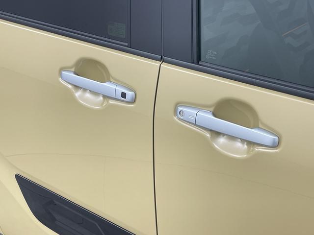 タント ファンクロス　社外ナビ　全方位カメラ　前席シートヒーター　両側パワースライドドア　衝突軽減ブレーキ　コーナーセンサー　電子パーキングシステム　ブレードホールド　ロールサンシェード　フロアマット　純正アルミホイール（58枚目）