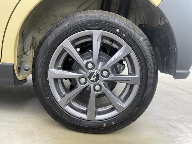 タント ファンクロス　社外ナビ　全方位カメラ　前席シートヒーター　両側パワースライドドア　衝突軽減ブレーキ　コーナーセンサー　電子パーキングシステム　ブレードホールド　ロールサンシェード　フロアマット　純正アルミホイール（68枚目）