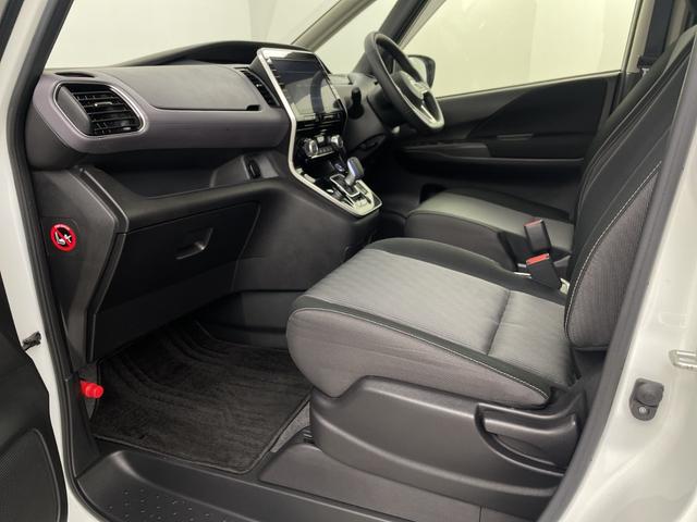 セレナ ｅ－パワー　ハイウェイスターＶ　純正ナビ　全方位カメラ　プロパイロット　ブラインドスポットモニター　両側パワースライドドア　ドライブレコーダー　ＥＴＣ　デジタルインナーミラー　衝突軽減ブレーキ　コーナーセンサー　純正アルミホイール（39枚目）