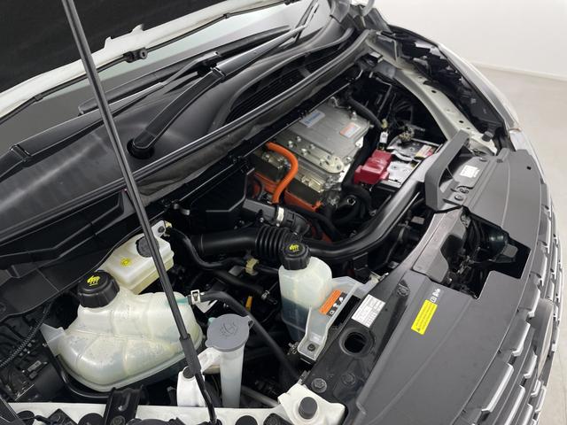 セレナ ｅ－パワー　ハイウェイスターＶ　純正ナビ　全方位カメラ　プロパイロット　ブラインドスポットモニター　両側パワースライドドア　ドライブレコーダー　ＥＴＣ　デジタルインナーミラー　衝突軽減ブレーキ　コーナーセンサー　純正アルミホイール（75枚目）