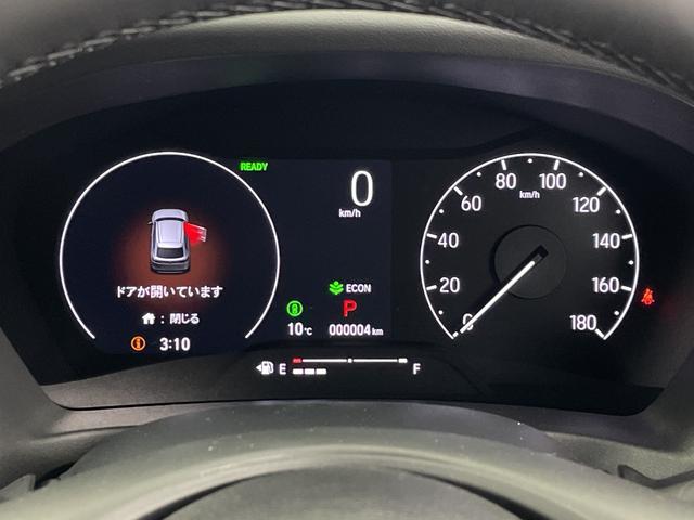 ヴェゼル ｅ：ＨＥＶ　Ｚ　登録済未使用車　純正ナビ　バックカメラ　ビルトインＥＴＣ２．０　ＢＳＭ　ワイヤレス充電器　前席シートヒーター　ステアリングヒーター　電動リアゲート　衝突軽減ブレーキ　アダプティブクルーズコントロール（15枚目）