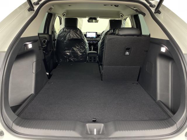 ヴェゼル ｅ：ＨＥＶ　Ｚ　登録済未使用車　純正ナビ　バックカメラ　ビルトインＥＴＣ２．０　ＢＳＭ　ワイヤレス充電器　前席シートヒーター　ステアリングヒーター　電動リアゲート　衝突軽減ブレーキ　アダプティブクルーズコントロール（45枚目）