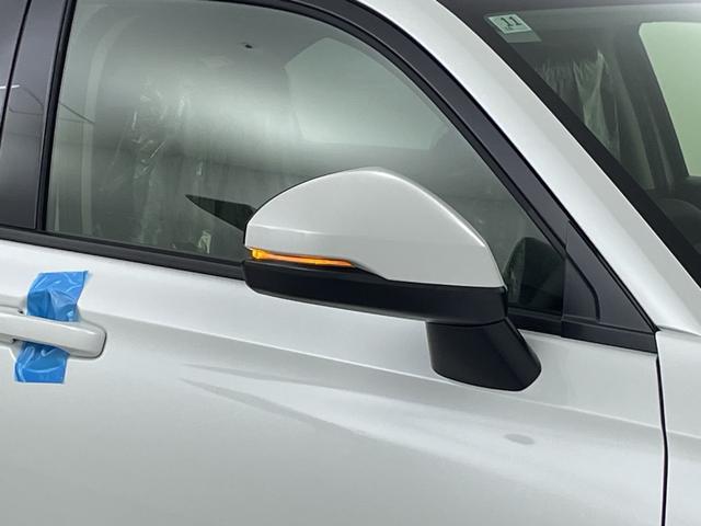 ヴェゼル ｅ：ＨＥＶ　Ｚ　登録済未使用車　純正ナビ　バックカメラ　ビルトインＥＴＣ２．０　ＢＳＭ　ワイヤレス充電器　前席シートヒーター　ステアリングヒーター　電動リアゲート　衝突軽減ブレーキ　アダプティブクルーズコントロール（55枚目）