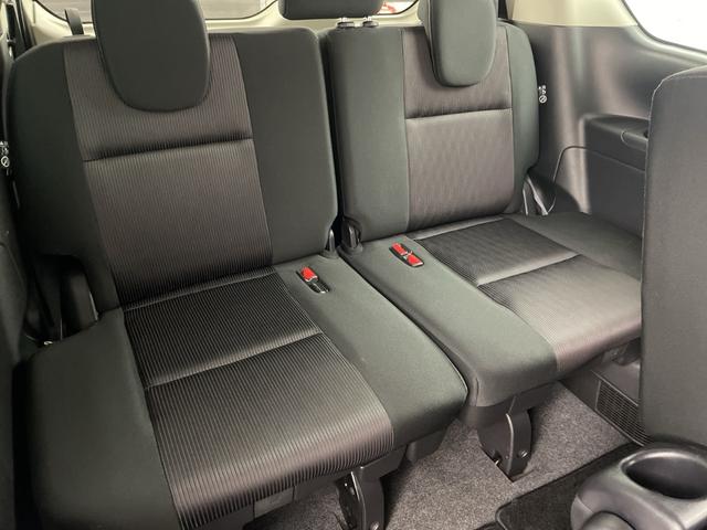 セレナ ハイウェイスター　Ｖセレクション　純正９インチナビ　バックカメラ　前方ドライブレコーダー　ＥＴＣ　クルーズコントロール　車線逸脱警報　衝突軽減ブレーキ　両側パワースライドドア　アイドリングストップ　純正フロアマット　純正ドアバイザー（47枚目）