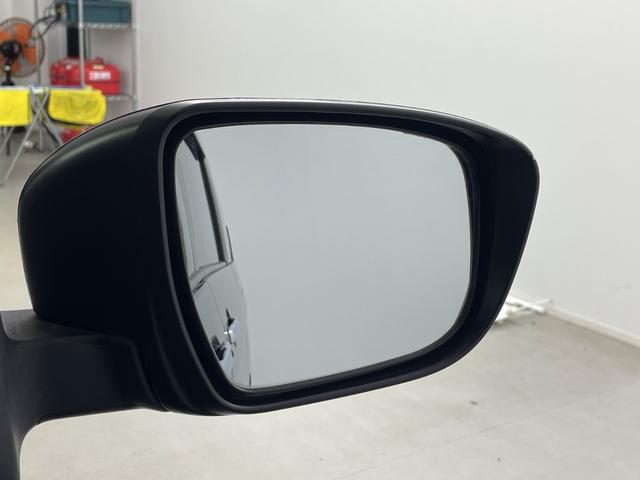 セレナ ハイウェイスター　Ｖセレクション　純正９インチナビ　バックカメラ　前方ドライブレコーダー　ＥＴＣ　クルーズコントロール　車線逸脱警報　衝突軽減ブレーキ　両側パワースライドドア　アイドリングストップ　純正フロアマット　純正ドアバイザー（59枚目）