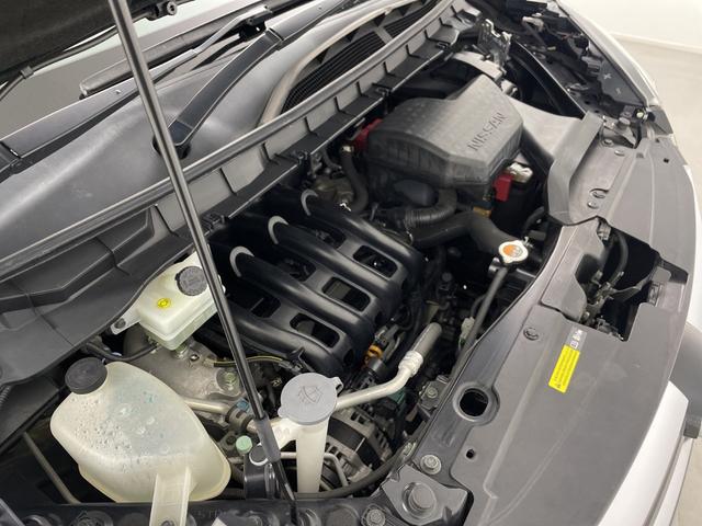 セレナ ハイウェイスター　Ｖセレクション　純正９インチナビ　バックカメラ　前方ドライブレコーダー　ＥＴＣ　クルーズコントロール　車線逸脱警報　衝突軽減ブレーキ　両側パワースライドドア　アイドリングストップ　純正フロアマット　純正ドアバイザー（77枚目）