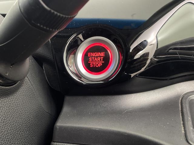 フリード モデューロＸ　ホンダセンシング　純正フリップダウンモニター　純正ナビ　バックカメラ　ビルトインＥＴＣ２．０　前後ドライブレコーダー　両側パワースライドドア　衝突軽減システム　レーダークルーズコントロール　純正１５インチアルミホイール（21枚目）