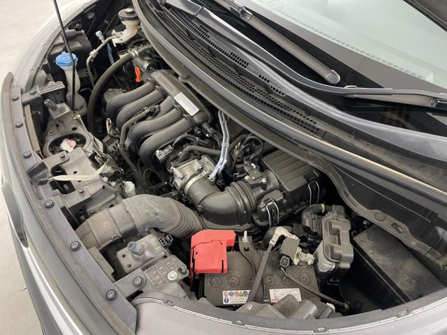 フリード モデューロＸ　ホンダセンシング　純正フリップダウンモニター　純正ナビ　バックカメラ　ビルトインＥＴＣ２．０　前後ドライブレコーダー　両側パワースライドドア　衝突軽減システム　レーダークルーズコントロール　純正１５インチアルミホイール（78枚目）