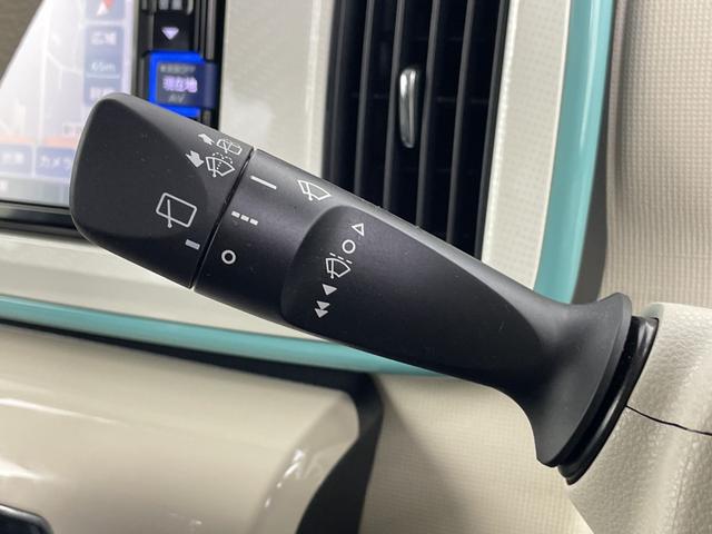 ムーヴキャンバス ＧメイクアップＶＳ　ＳＡＩＩＩ　純正ナビ　全方位カメラ　地デジワンセグ　前方ドライブレコーダー　ＥＴＣ　衝突軽減ブレーキ　オートマチックハイビーム　シートヒーター　両側パワースライドドア　レザー調シートカバー　純正フロアマット（12枚目）