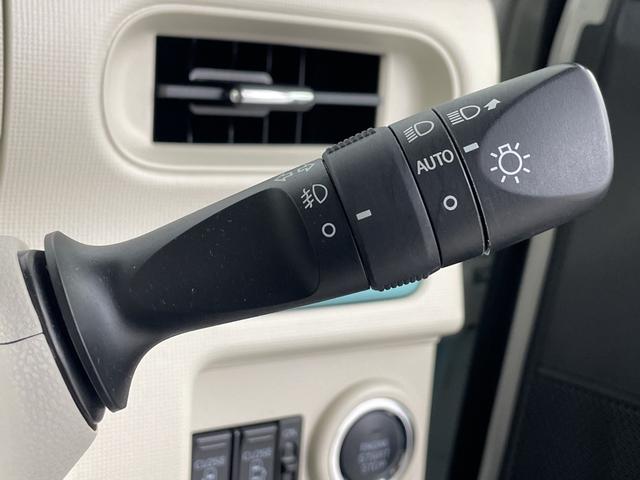 ムーヴキャンバス ＧメイクアップＶＳ　ＳＡＩＩＩ　純正ナビ　全方位カメラ　地デジワンセグ　前方ドライブレコーダー　ＥＴＣ　衝突軽減ブレーキ　オートマチックハイビーム　シートヒーター　両側パワースライドドア　レザー調シートカバー　純正フロアマット（13枚目）