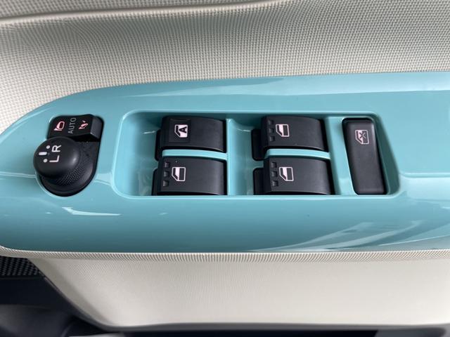 ムーヴキャンバス ＧメイクアップＶＳ　ＳＡＩＩＩ　純正ナビ　全方位カメラ　地デジワンセグ　前方ドライブレコーダー　ＥＴＣ　衝突軽減ブレーキ　オートマチックハイビーム　シートヒーター　両側パワースライドドア　レザー調シートカバー　純正フロアマット（19枚目）