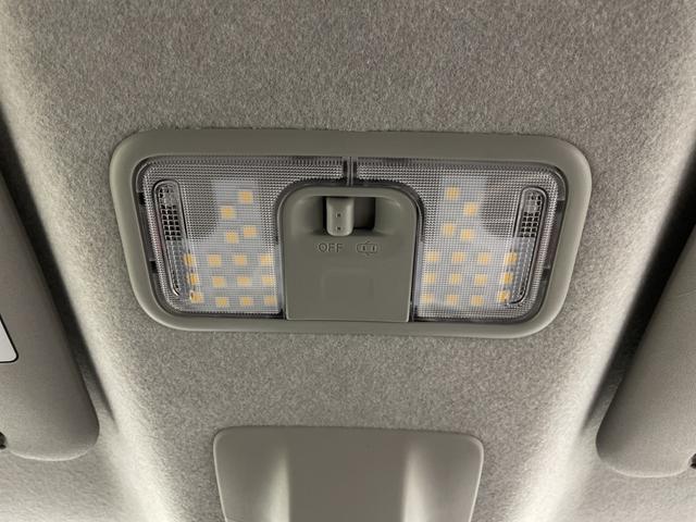 ムーヴキャンバス ＧメイクアップＶＳ　ＳＡＩＩＩ　純正ナビ　全方位カメラ　地デジワンセグ　前方ドライブレコーダー　ＥＴＣ　衝突軽減ブレーキ　オートマチックハイビーム　シートヒーター　両側パワースライドドア　レザー調シートカバー　純正フロアマット（25枚目）