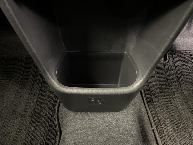 ムーヴキャンバス ＧメイクアップＶＳ　ＳＡＩＩＩ　純正ナビ　全方位カメラ　地デジワンセグ　前方ドライブレコーダー　ＥＴＣ　衝突軽減ブレーキ　オートマチックハイビーム　シートヒーター　両側パワースライドドア　レザー調シートカバー　純正フロアマット（27枚目）