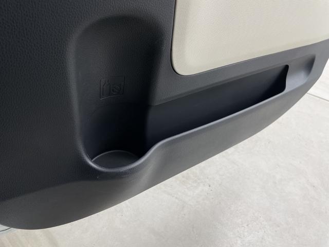 ムーヴキャンバス ＧメイクアップＶＳ　ＳＡＩＩＩ　純正ナビ　全方位カメラ　地デジワンセグ　前方ドライブレコーダー　ＥＴＣ　衝突軽減ブレーキ　オートマチックハイビーム　シートヒーター　両側パワースライドドア　レザー調シートカバー　純正フロアマット（33枚目）