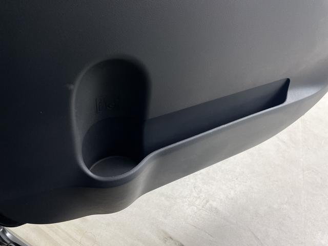 �����k���[���ɂ́u�L�b�Y�X�y�[�X�v���������Ă��܂��B�c�u�c�A�u���b�N�A�G�{�A���܂܂��ƃZ�b�g�B���q�l�A��ł��A�������Ƃ��Ԃ����I�т��������܂��I