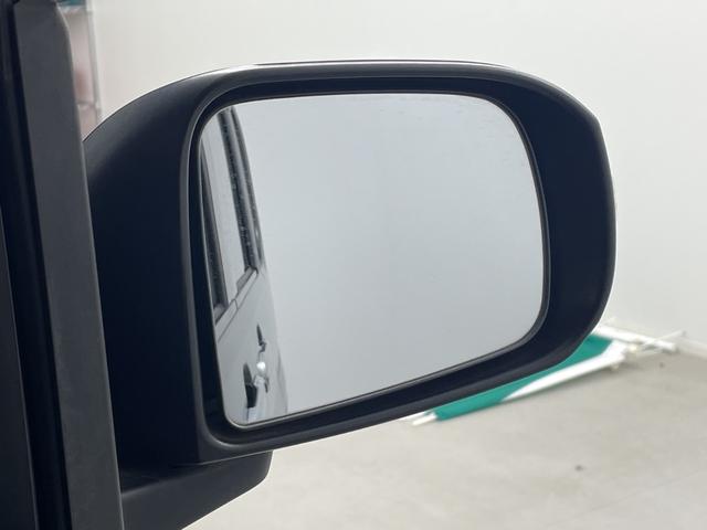 �����N���}�̃����e�i���X��ӂ�Ɨl�X�Ȉ��e�����s���Ă��܂��܂��B�̏Ⴞ���ł͂Ȃ����i�̔R����Ȃǂ�h���ׂɃK���o�[�ł̓����e�i���X�p�b�N�i�L���j�����p�ӂ����Ă��������Ă���܂��B