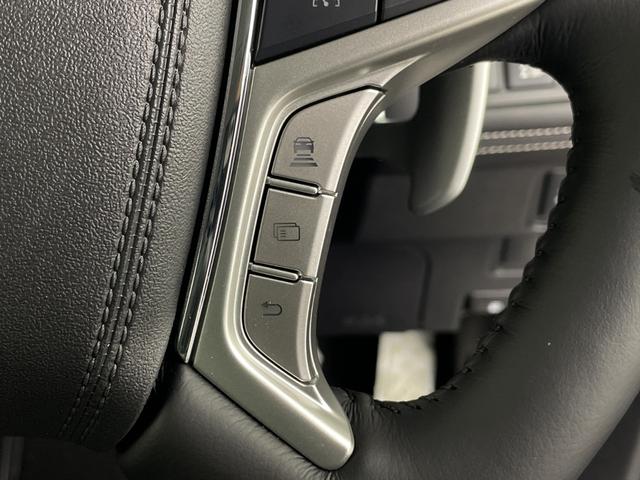 ���ŐV�i�r�i�t���Z�O�E�����Z�O�E�c�u�c�Đ��j�����ē��B�J���b�c�F���A�E�A���p�C���E�C�N���v�X�̃i�r���戵���Ă���o�b�N�J�����i�o�b�N���j�^�[�j��ȃ��j�^�[�i�t���b�v�_�E�����j�^�[�j�̎�t���\�ł��B