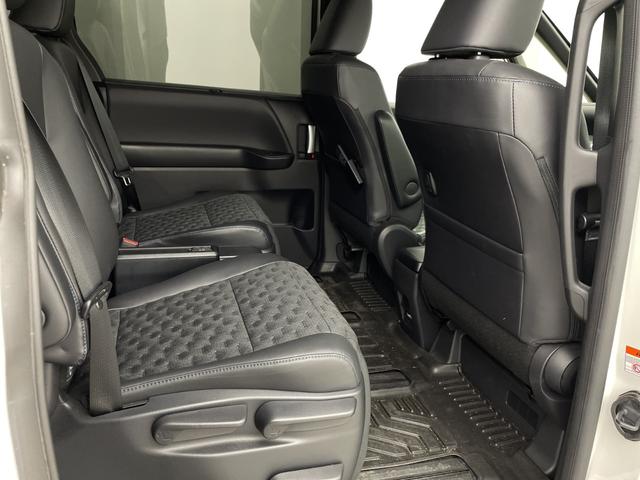 ヴォクシー ハイブリッドＳ－Ｚ　モデリスタエアロ　純正後席モニター　純正ディスプレイオーディオ　バックカメラ　ＢＳＭ　ビルトインＥＴＣ２．０　ドライブレコーダー　電動リアゲート　ＡＣ１００Ｖ　シートヒーター　ステアリングヒーター（51枚目）