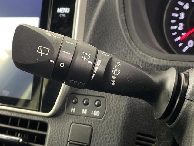 ���ŐV�i�r�i�t���Z�O�E�����Z�O�E�c�u�c�Đ��j�����ē��B�J���b�c�F���A�E�A���p�C���E�C�N���v�X�̃i�r���戵���Ă���o�b�N�J�����i�o�b�N���j�^�[�j��ȃ��j�^�[�i�t���b�v�_�E�����j�^�[�j�̎�t���\�ł��B