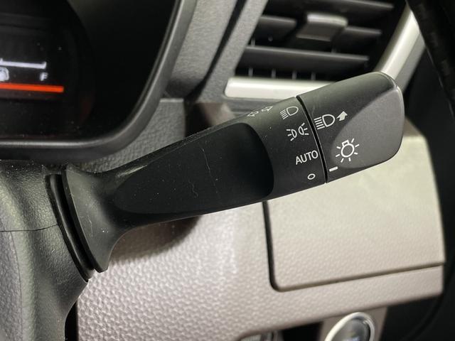 タンク Ｇ　純正オーディオ　クルーズコントロール　衝突軽減ブレーキ　車線逸脱警報　クリアランスソナー　オートマチックハイビーム　両側パワースライドドア　アイドリングストップ　純正フロアマット　純正ドアバイザー（10枚目）