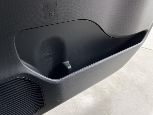 タンク Ｇ　純正オーディオ　クルーズコントロール　衝突軽減ブレーキ　車線逸脱警報　クリアランスソナー　オートマチックハイビーム　両側パワースライドドア　アイドリングストップ　純正フロアマット　純正ドアバイザー（29枚目）