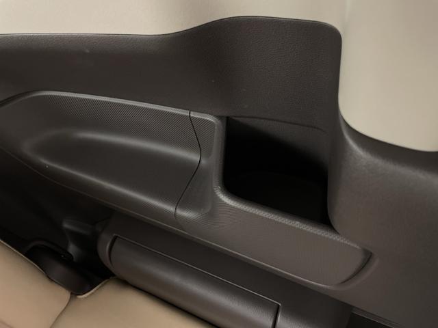 ���ŐV�i�r�i�t���Z�O�E�����Z�O�E�c�u�c�Đ��j�����ē��B�J���b�c�F���A�E�A���p�C���E�C�N���v�X�̃i�r���戵���Ă���o�b�N�J�����i�o�b�N���j�^�[�j��ȃ��j�^�[�i�t���b�v�_�E�����j�^�[�j�̎�t���\�ł��B