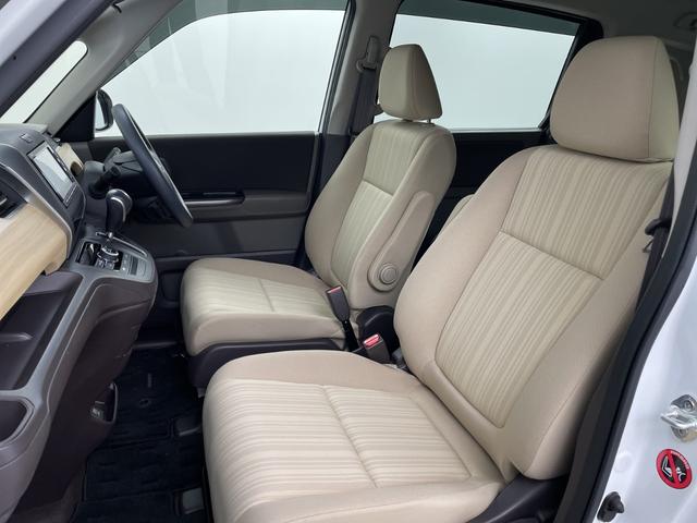 ���ŐV�i�r�i�t���Z�O�E�����Z�O�E�c�u�c�Đ��j�����ē��B�J���b�c�F���A�E�A���p�C���E�C�N���v�X�̃i�r���戵���Ă���o�b�N�J�����i�o�b�N���j�^�[�j��ȃ��j�^�[�i�t���b�v�_�E�����j�^�[�j�̎�t���\�ł��B