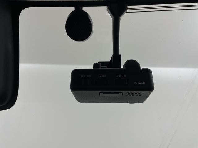 デイズルークス ハイウェイスター　Ｇターボ　純正ナビ　全方位カメラ　ドライブレコーダー　ＥＴＣ　両側電動スライドドア　クルーズコントロール　衝突軽減システム　オートマティックハイビーム　レーンキープアシスト　純正アルミホイール　純正フロアマット（3枚目）