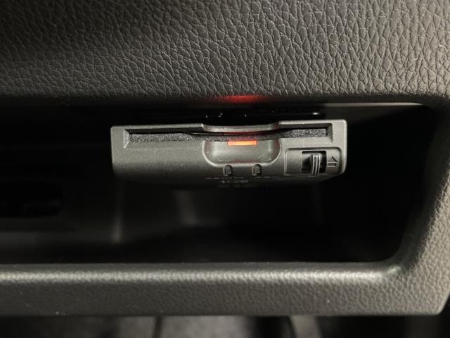 デイズルークス ハイウェイスター　Ｇターボ　純正ナビ　全方位カメラ　ドライブレコーダー　ＥＴＣ　両側電動スライドドア　クルーズコントロール　衝突軽減システム　オートマティックハイビーム　レーンキープアシスト　純正アルミホイール　純正フロアマット（4枚目）