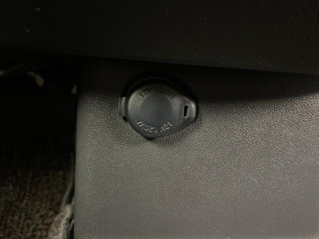 デイズルークス ハイウェイスター　Ｇターボ　純正ナビ　全方位カメラ　ドライブレコーダー　ＥＴＣ　両側電動スライドドア　クルーズコントロール　衝突軽減システム　オートマティックハイビーム　レーンキープアシスト　純正アルミホイール　純正フロアマット（25枚目）