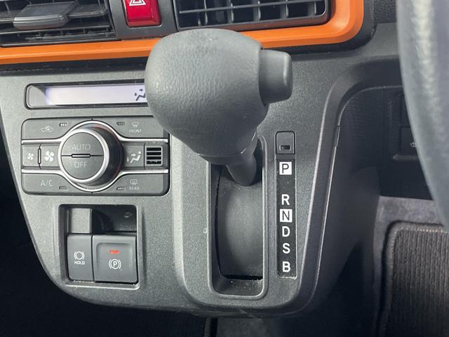 ���ŐV�i�r�i�t���Z�O�E�����Z�O�E�c�u�c�Đ��j�����ē��B�J���b�c�F���A�E�A���p�C���E�C�N���v�X�̃i�r���戵���Ă���o�b�N�J�����i�o�b�N���j�^�[�j��ȃ��j�^�[�i�t���b�v�_�E�����j�^�[�j�̎�t���\�ł��B