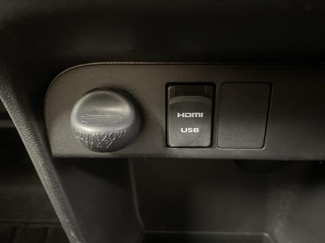 ムーヴキャンバス Gメイクアップ SAIII 純正8インチナビ バックカメラ 地デジフルセグ ETC 両側パワースライドドア 衝突軽減ブレーキ オートマチックハイビーム アイドリングストップ 純正フロアマット 純正ドアバイザー プッシュスタート(23枚目)