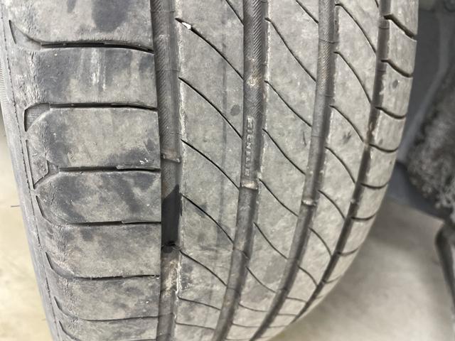 �����ŉJ�̓������E���N���A�ɂ��Ă����w�t�����g�E�C���h�E�����R�[�g�x�B�������ʂ��L�[�v���N���A�Ȏ��E�ň��S���T�|�[�g���Ă���܂��B