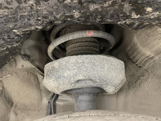 �����N���}�̃����e�i���X��ӂ�Ɨl�X�Ȉ��e�����N�����Ă��܂��܂��B�̏Ⴞ���ł͂Ȃ����i�̔R����Ȃǂ�h���ׂɃK���o�[�ł̓����e�i���X�p�b�N�i�L���j�����p�ӂ����Ă��������Ă���܂��B