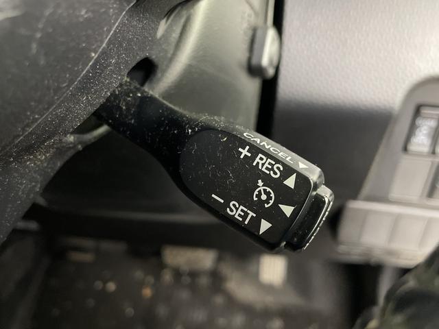 ルーミー カスタムＧ　Ｓ　純正メモリナビ　バックカメラ　ＥＴＣ　両側パワースライドドア　クルーズコントロール　衝突軽減ブレーキ　純正アルミホイール　フロアマット　ＬＥＤヘッドライト　フォグランプ　プッシュスタート　スマートキー（4枚目）