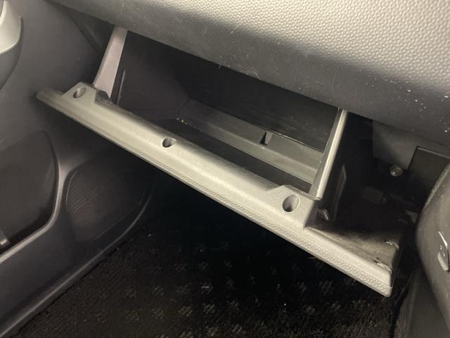 ルーミー カスタムＧ　Ｓ　純正メモリナビ　バックカメラ　ＥＴＣ　両側パワースライドドア　クルーズコントロール　衝突軽減ブレーキ　純正アルミホイール　フロアマット　ＬＥＤヘッドライト　フォグランプ　プッシュスタート　スマートキー（22枚目）