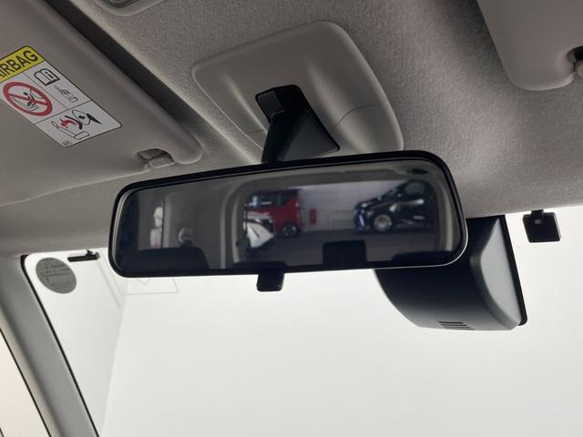 ルーミー カスタムＧ　Ｓ　純正メモリナビ　バックカメラ　ＥＴＣ　両側パワースライドドア　クルーズコントロール　衝突軽減ブレーキ　純正アルミホイール　フロアマット　ＬＥＤヘッドライト　フォグランプ　プッシュスタート　スマートキー（23枚目）